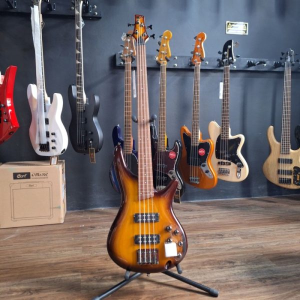 Ibanez SR370EF Electric Bass Fretless - Bass Elektrik - Image 4