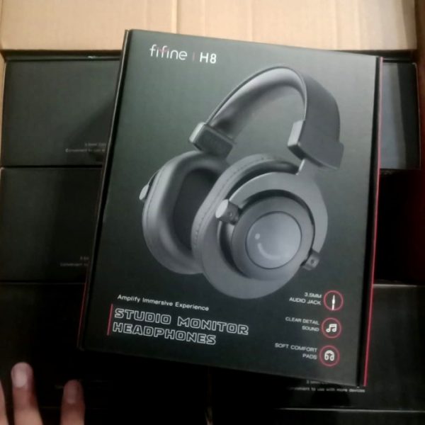 FIFINE H8 Studio Monitor Headphones - Image 4